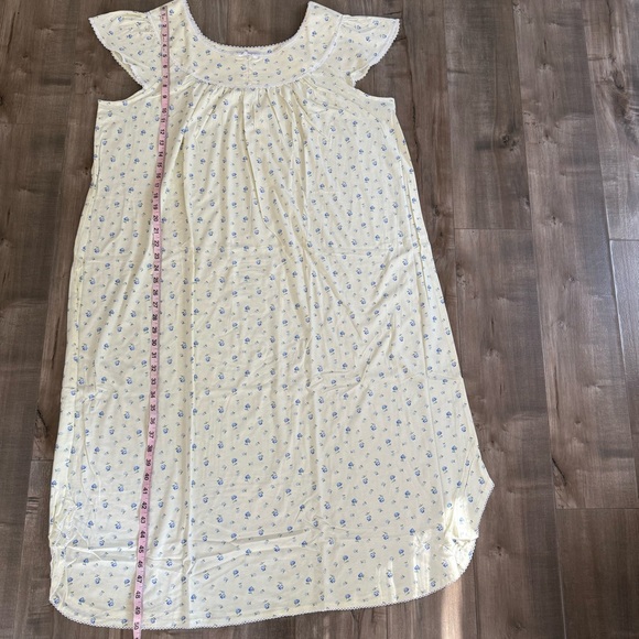 NEW Carole Hochman Heavenly Soft Sleepwear Nightgown 2XL Pale Yellow Floral Lace - Picture 3 of 4